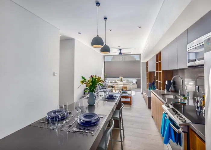 2 Bedroom Cabo Marina Walk To & Private Jacuzzi *